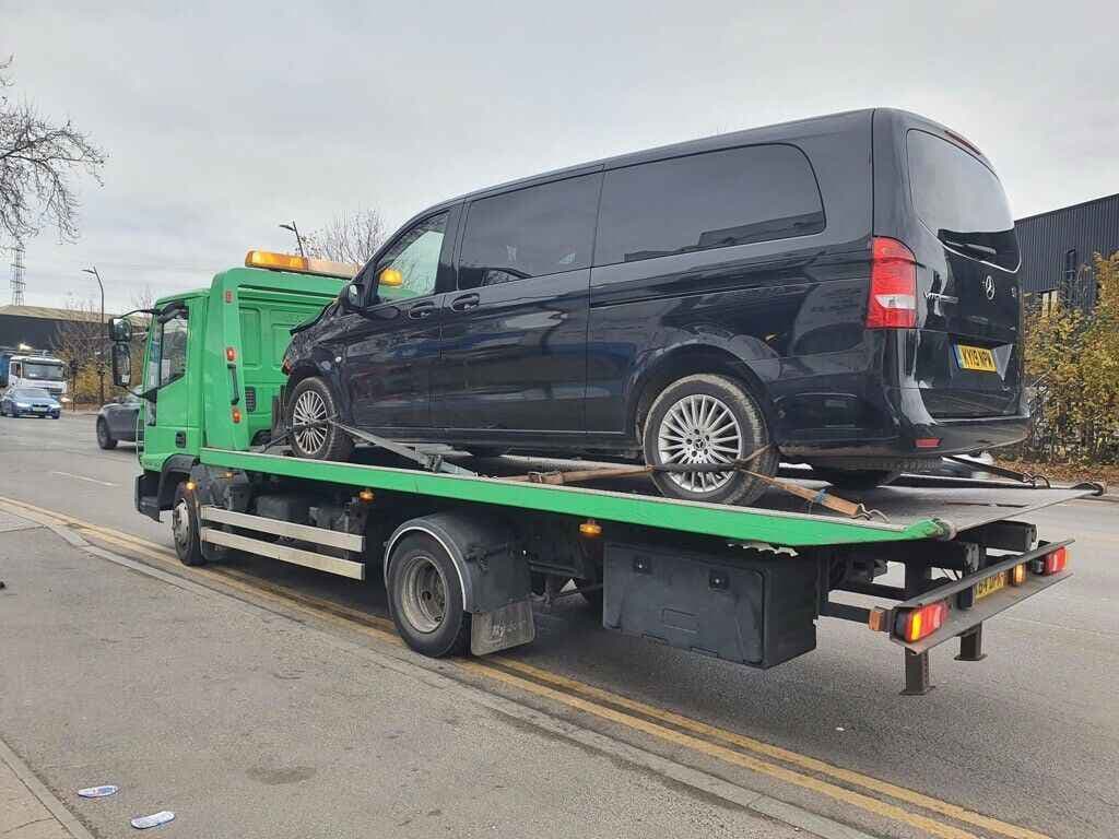 Essential Towing Tips for Learner Drivers: Stay Safe & Confident!